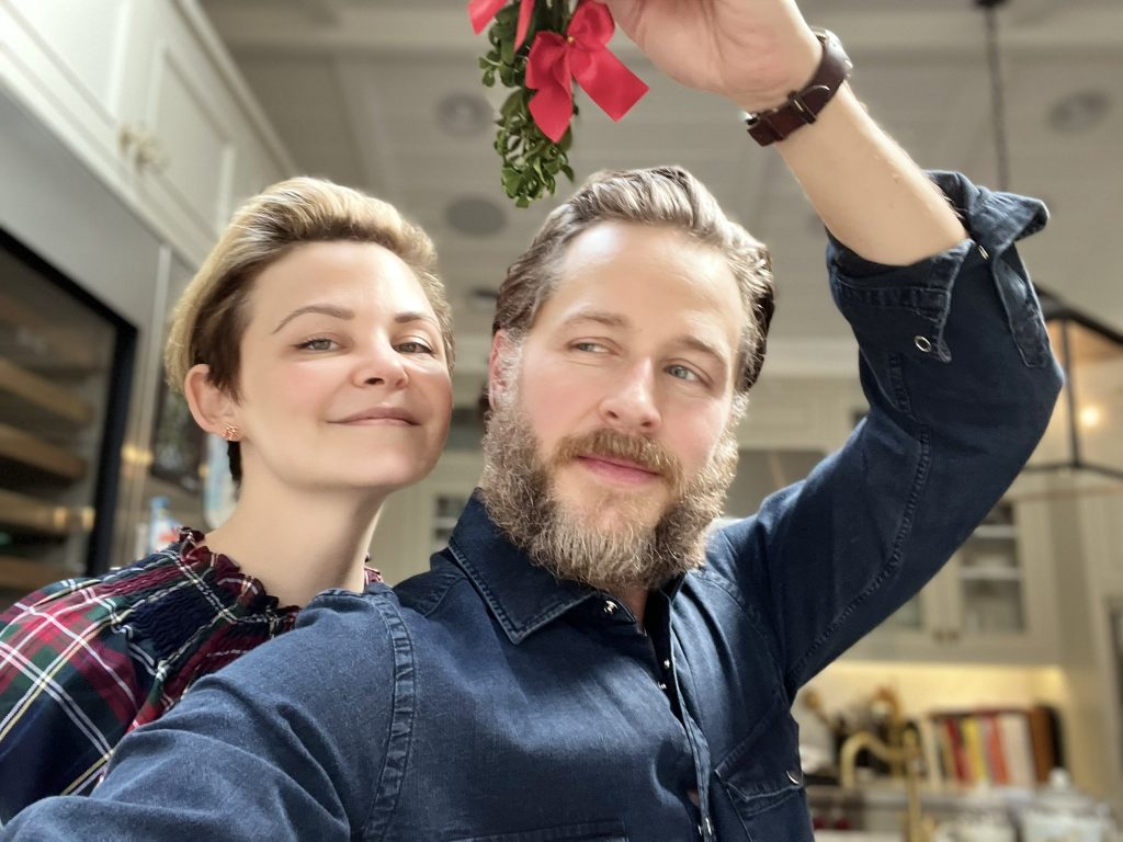 Josh Dallas and Ginnifer Goodwin enjoying taking a selfie together.