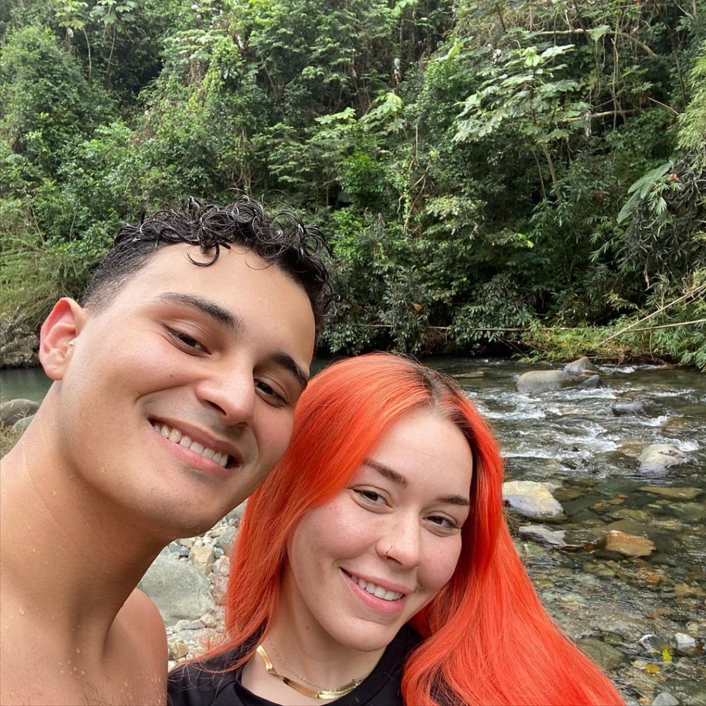 Jesaaelys Ayala Gonzalez with her boyfriend Carlos